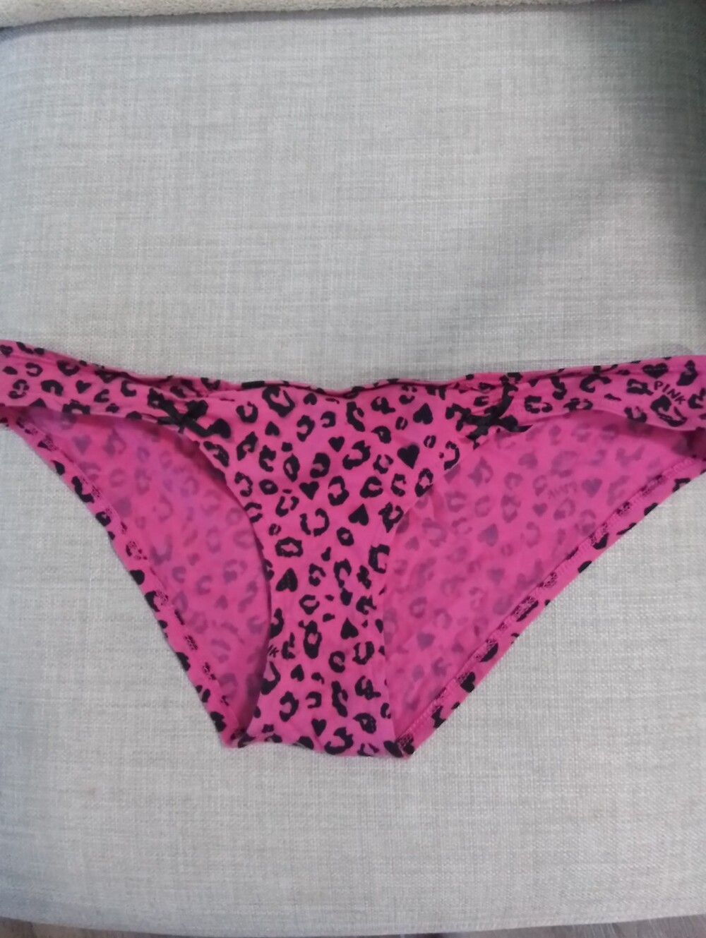 Vintagr Pink Victorias Hot Pink Leopard Cheekster Panties-NWOT
